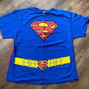 Superman tee w/cape!